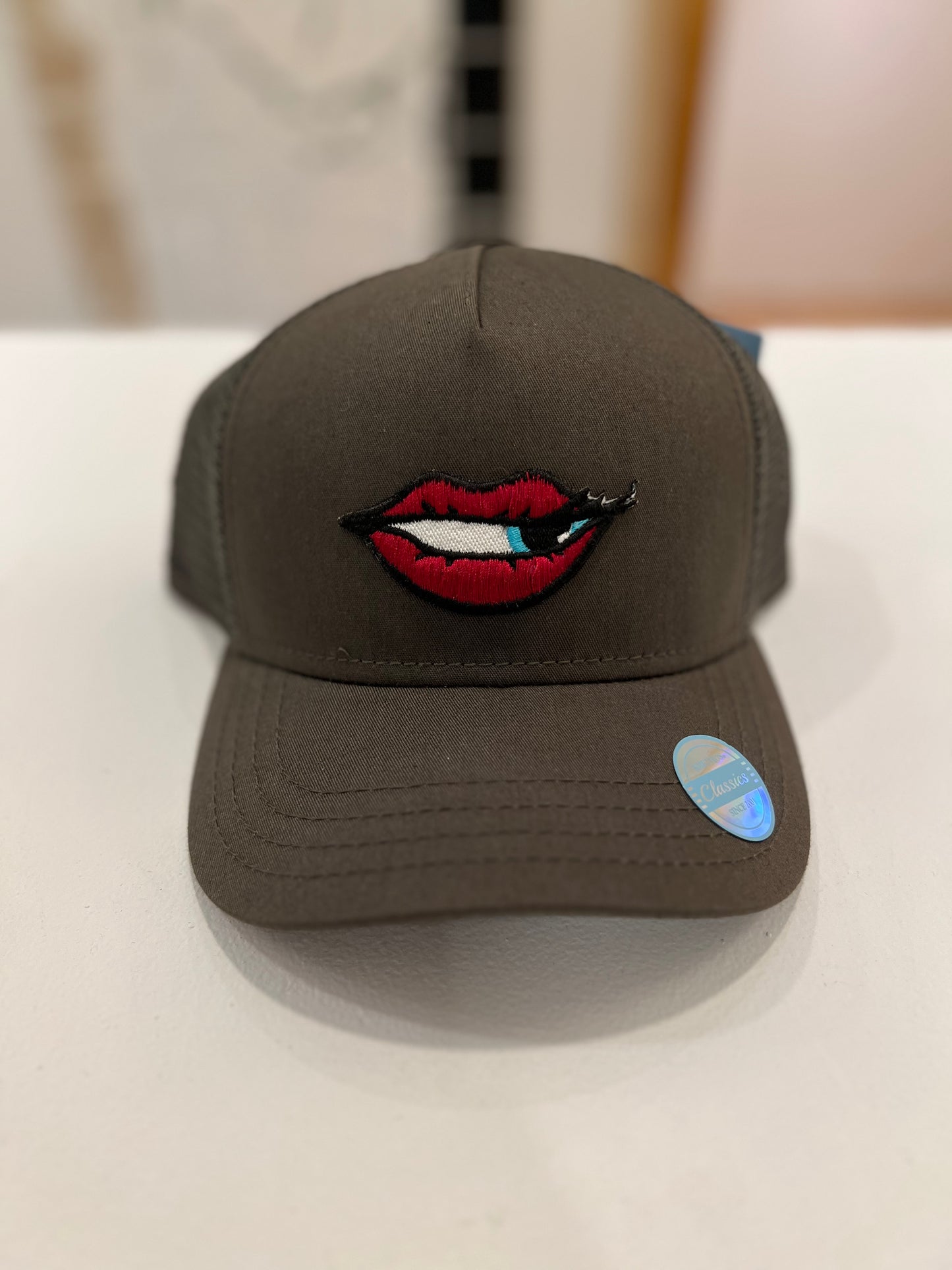 Trucker hat (multiple colors)